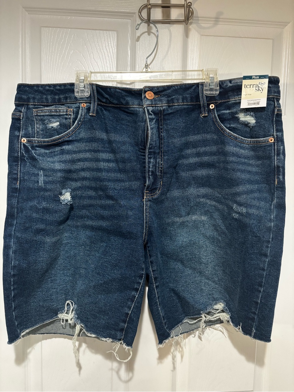 TERRA & SKY NWT Dark Blue Distressed Denim High Rise Bermuda Shorts